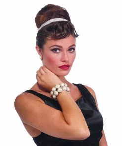 Forum Novelties Vintage Holly Double Pearl Bracelet